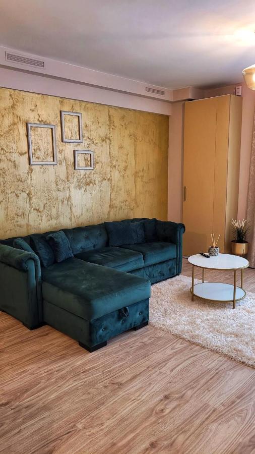 Vega Apartment By Moonlight Mamaia Buitenkant foto